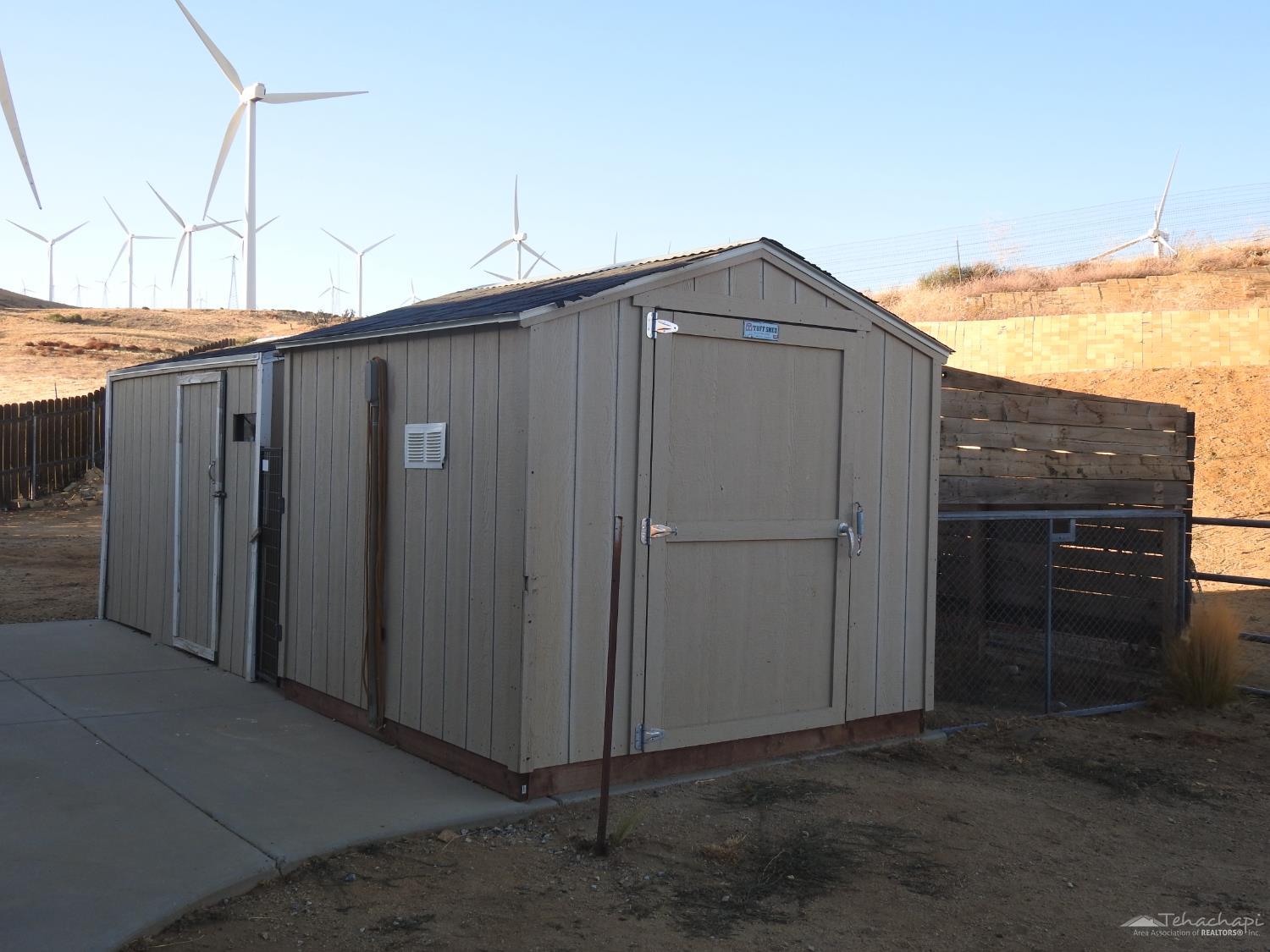16220 Tehachapi Willow Springs Road Tehachapi, CA 93561 - Photo 30 of 31 Gallery Image 30