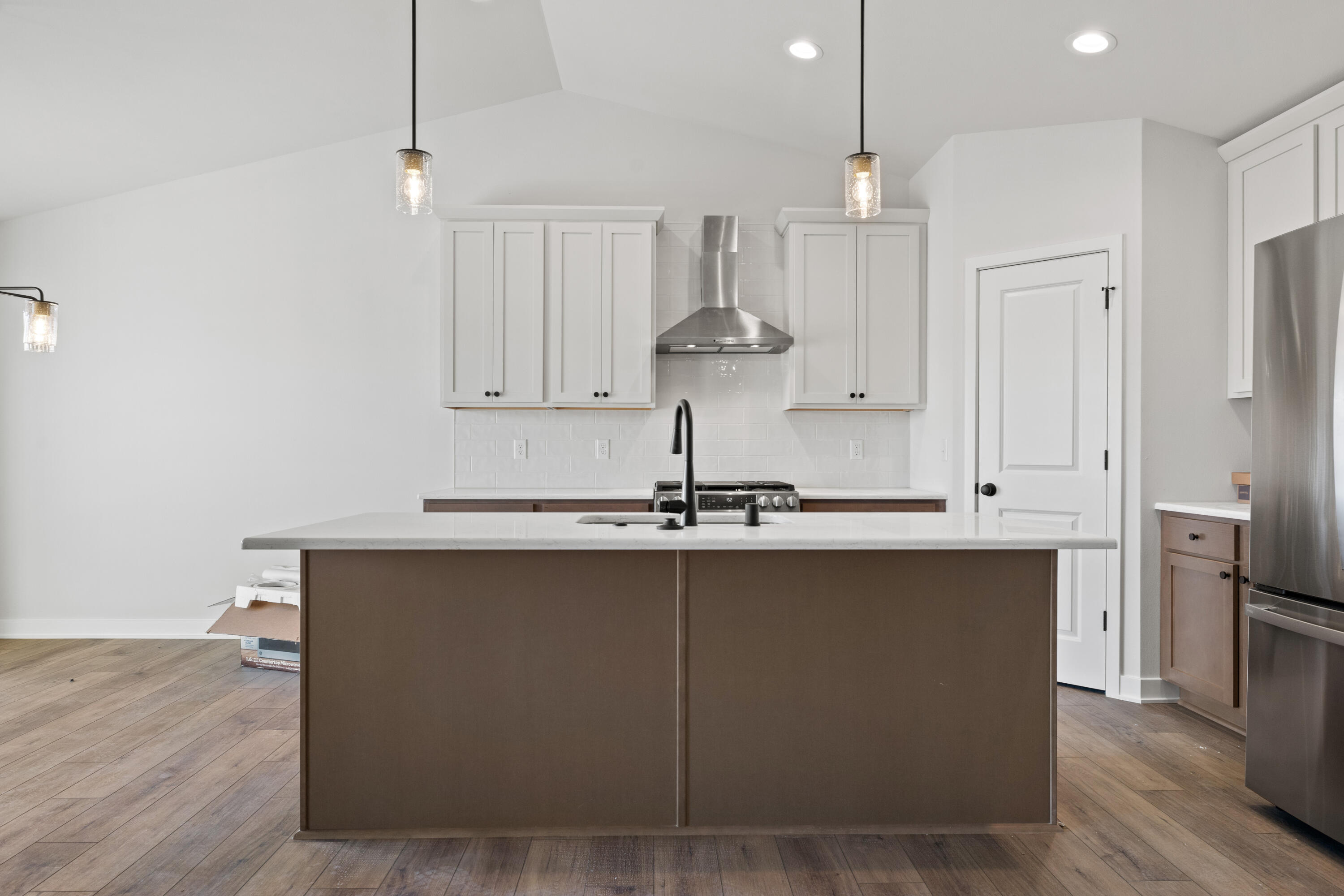 339 York Street, Unit LT66 Union Grove, WI 53182 - Photo 4 of 26 32-IMG_5522