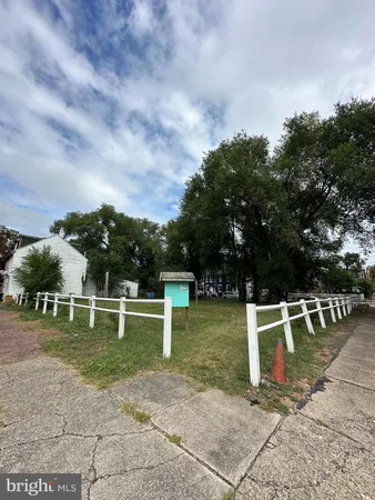 $8,000 | 325 Hummel Street, Harrisburg, PA 17104