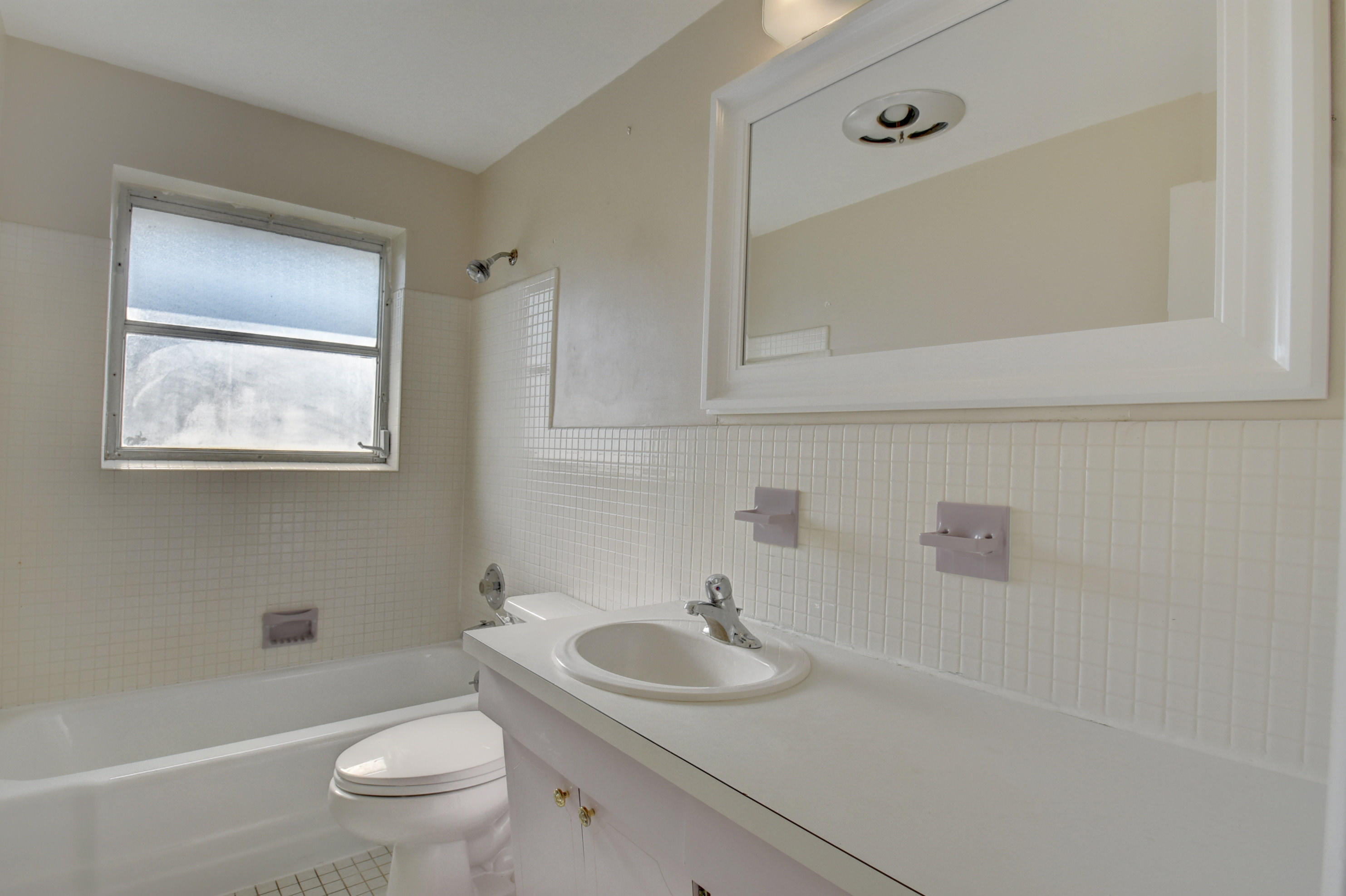 521 Northeast 16th Street Boca Raton, FL 33432 - Photo 29 of 37 Virtuals1 (31)