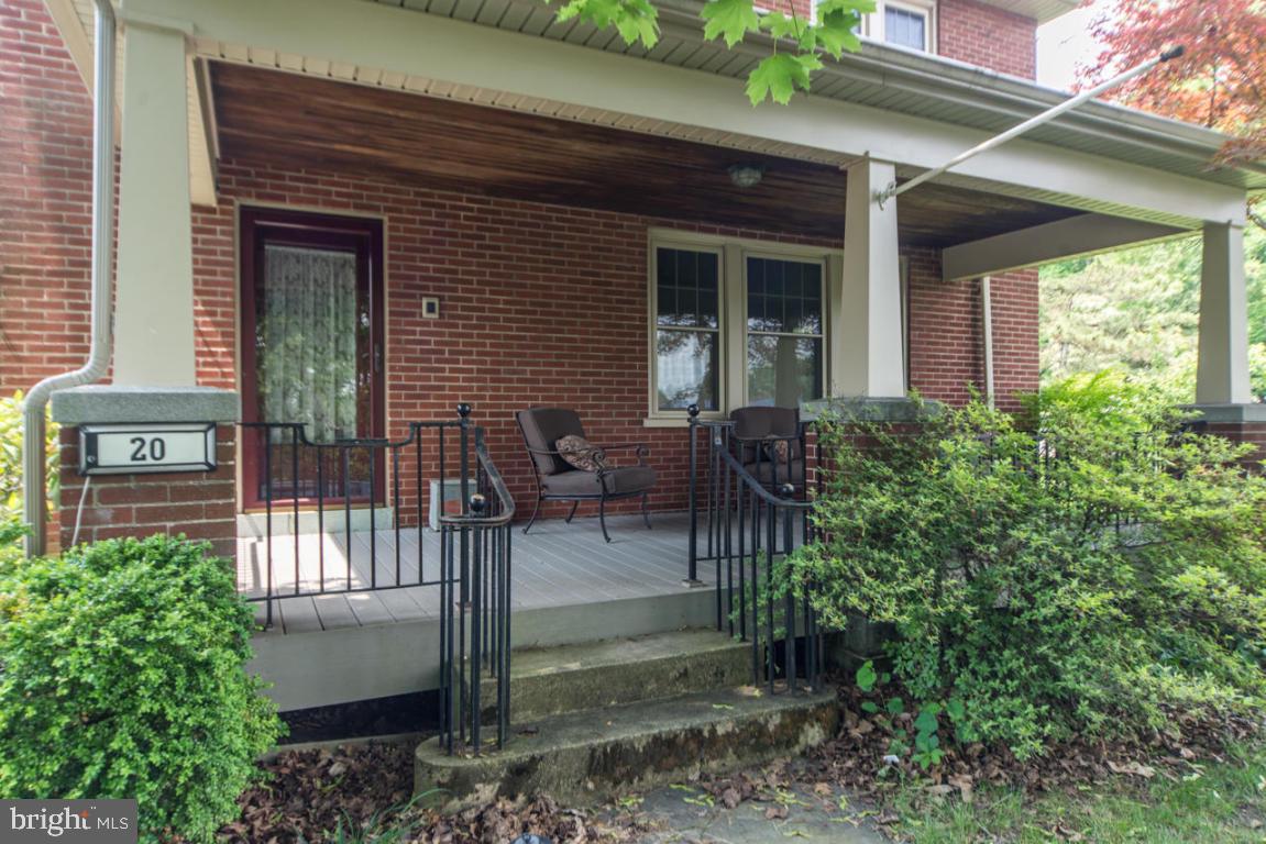 20 Charles Road Lancaster, PA 17603 - Photo 3 of 28 Gallery Image 3