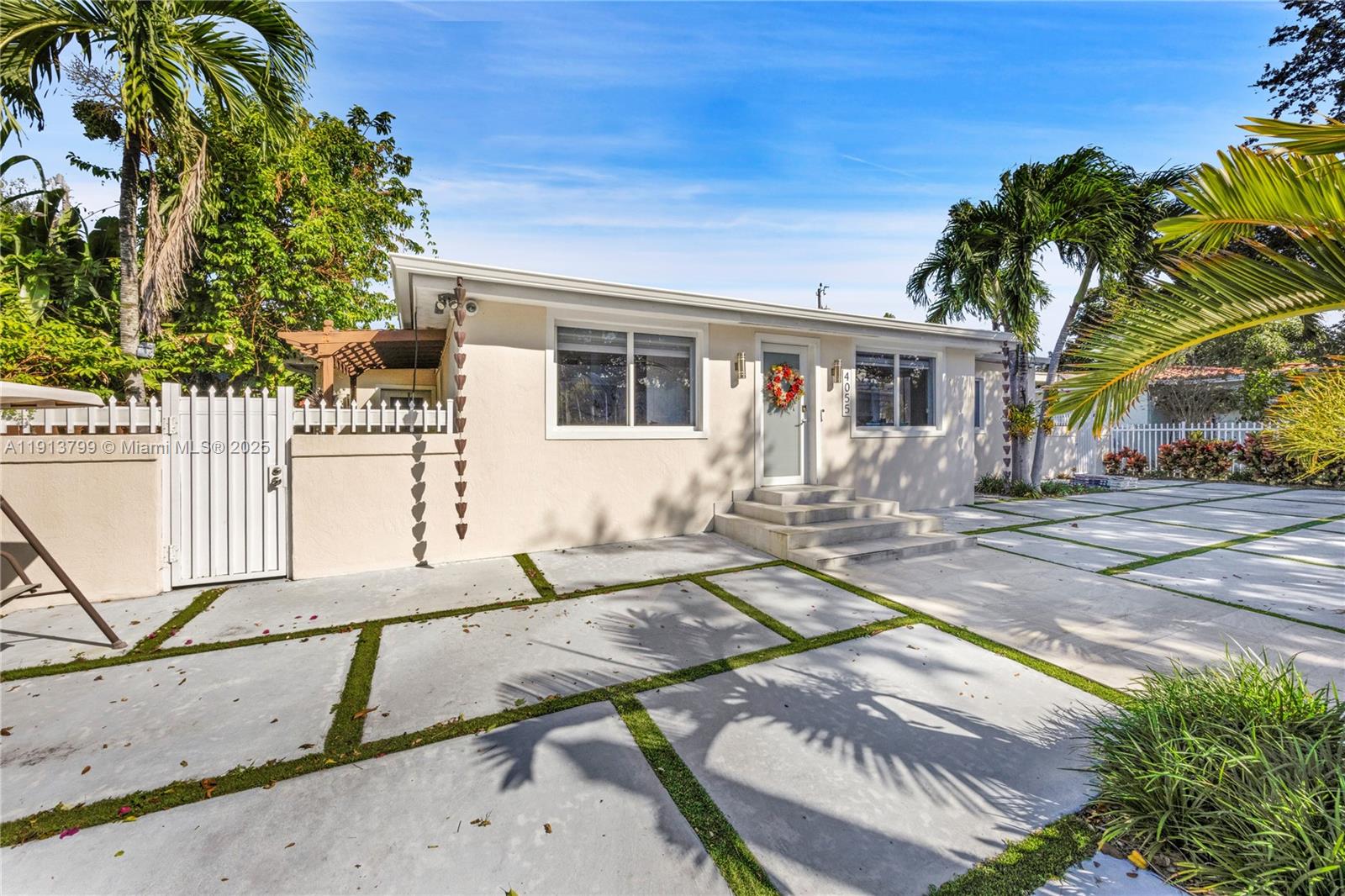 4055 Southwest 7th Street Miami, FL 33134 - Photo 13 of 30