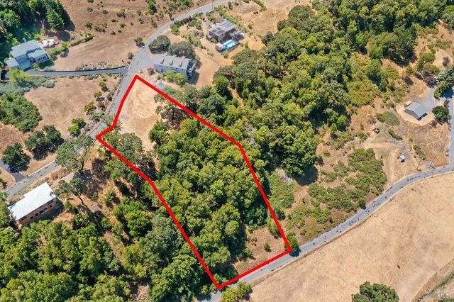 $185,000 | 6057 Hyland Way, Penngrove, CA 94951