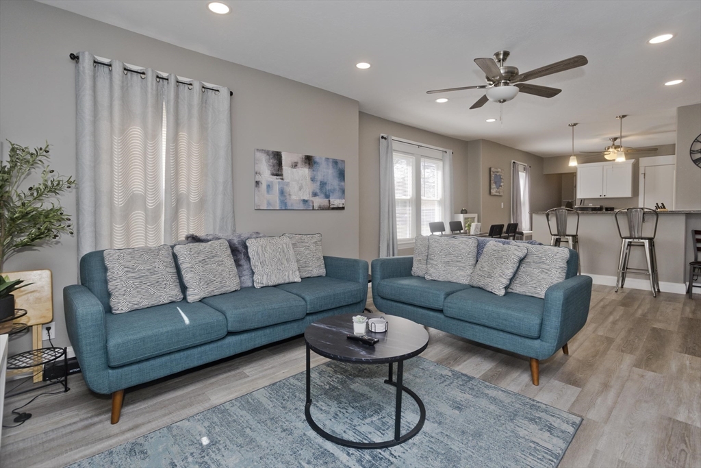 30-32 Sterling Street Springfield, MA 01107 - Photo 8 of 32 Gallery Image 8