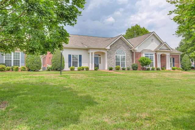$650,000 | 7002 Sunrise Circle, Franklin, TN 37067
