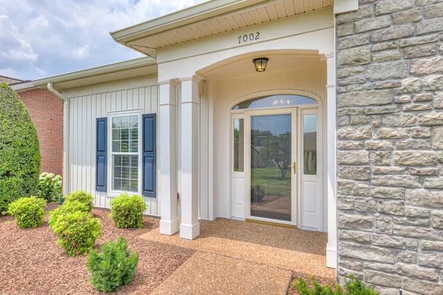 $650,000 | 7002 Sunrise Circle, Franklin, TN 37067