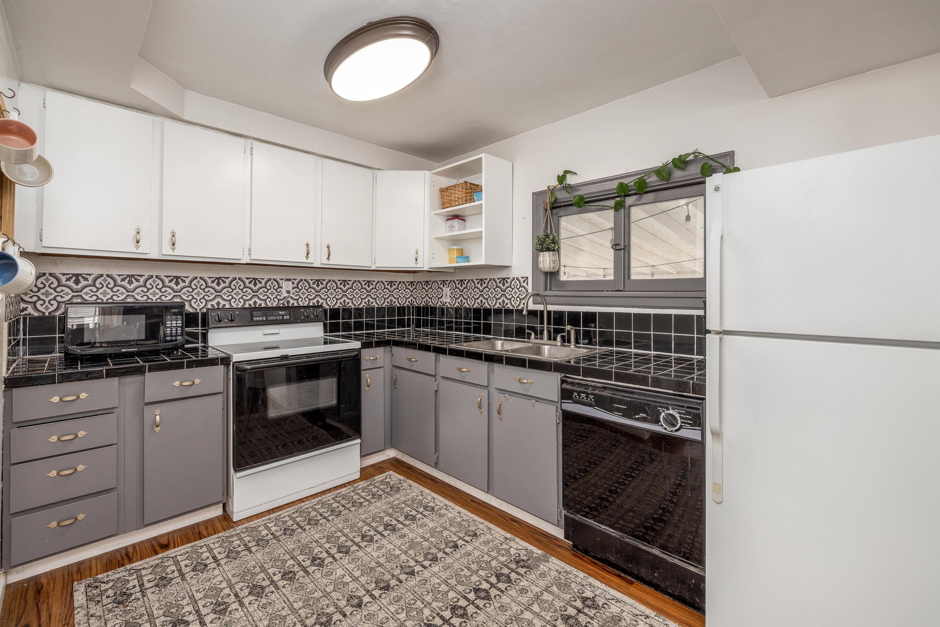 4419 North Ellen Road Spokane Valley, WA 99216 - Photo 9 of 28