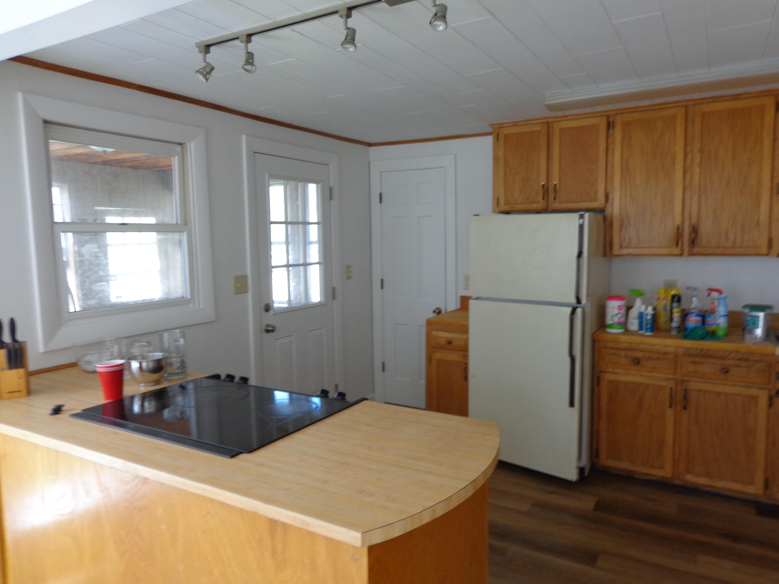 20 Mousam Street Springvale, ME 04083 - Photo 6 of 23 DSC04007