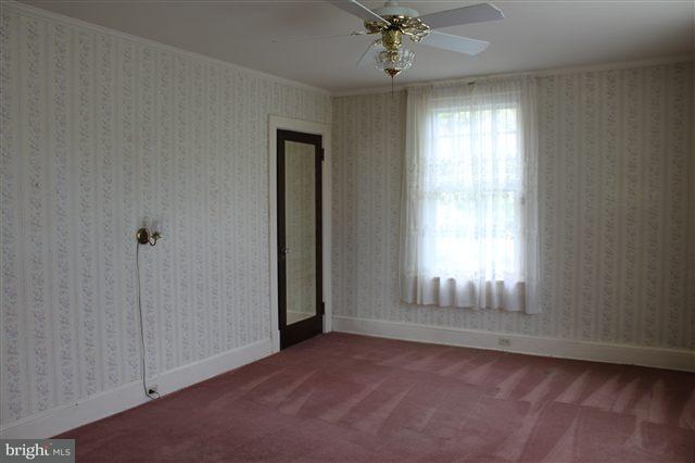113 Hillside Road Harrisburg, PA 17104 - Photo 7 of 12 Gallery Image 7