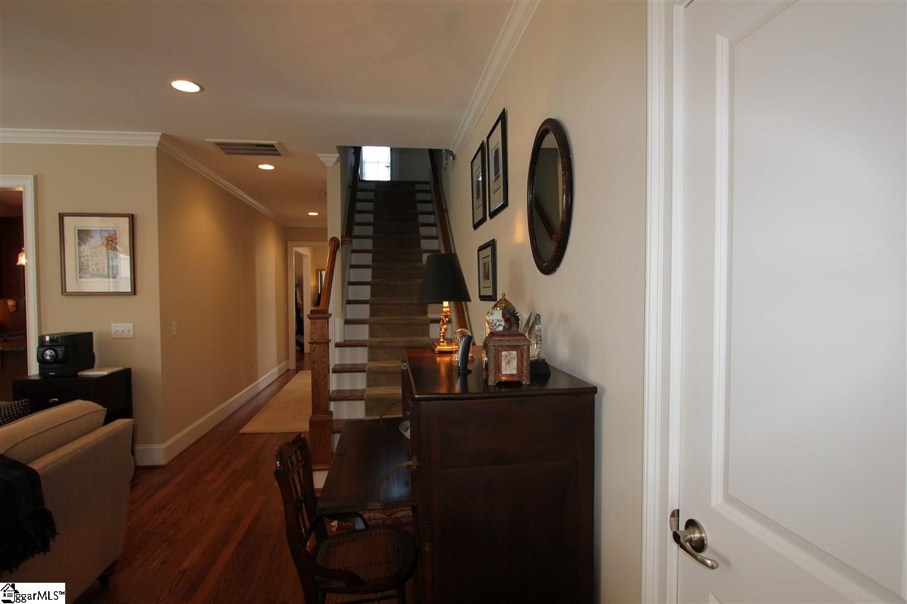 431 Rocky Slope Road Greenville, SC 29607 - Photo 22 of 36 Gallery Image 22
