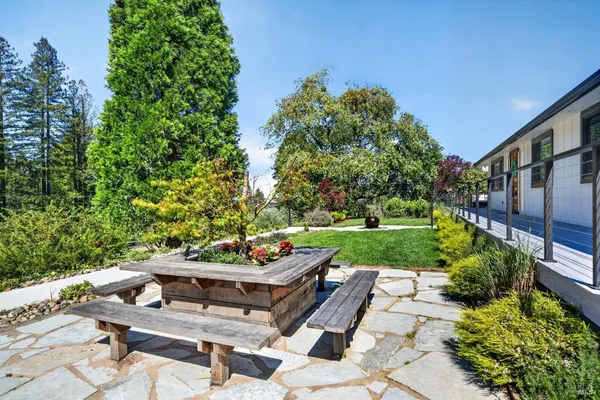 $1,495,000 | 11957 Bodega Highway, Sebastopol, CA 95472