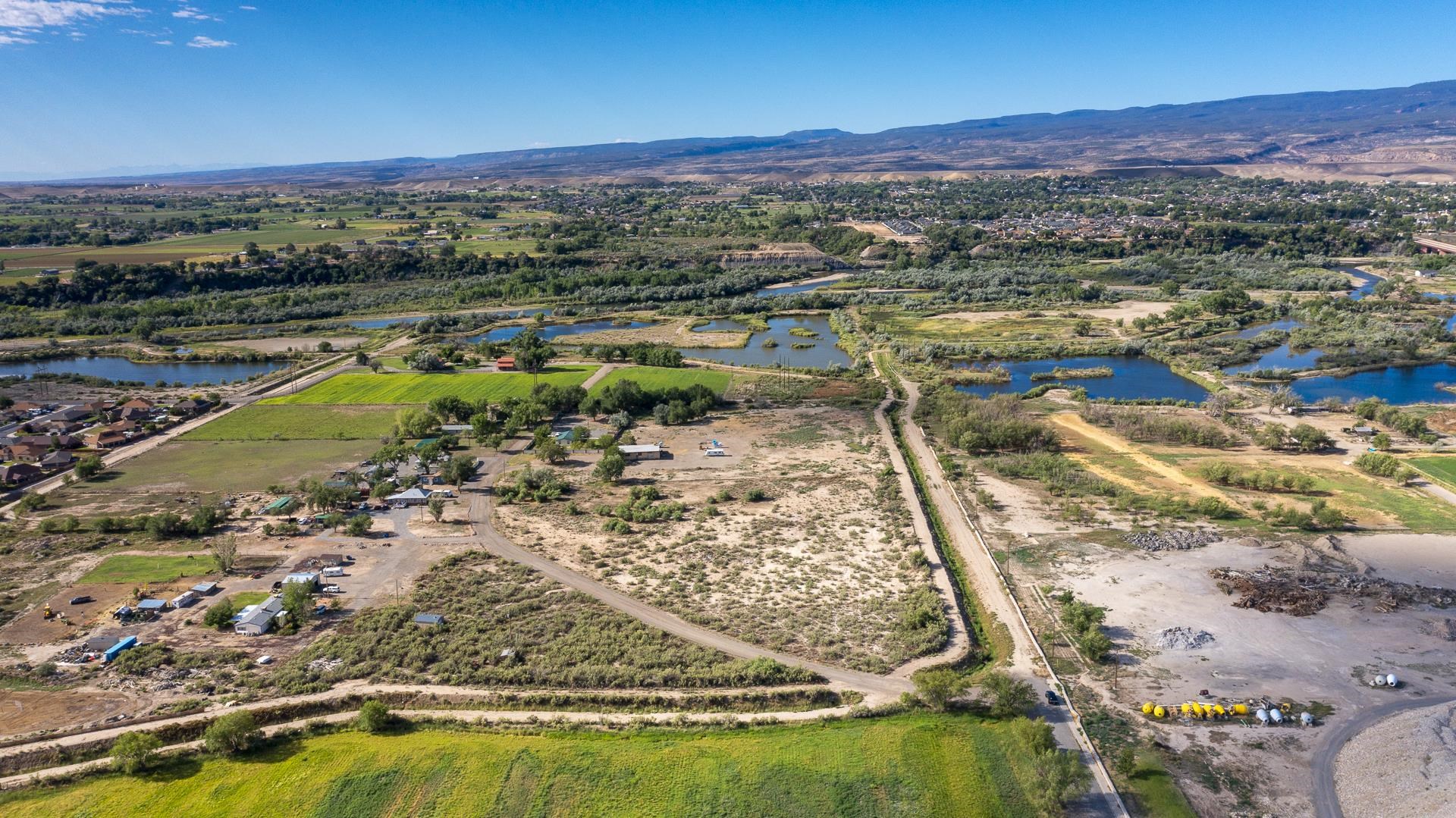 359 29 5/8 Road Grand Junction, CO 81504 - Photo 10 of 13 a view of a city with an ocean beach