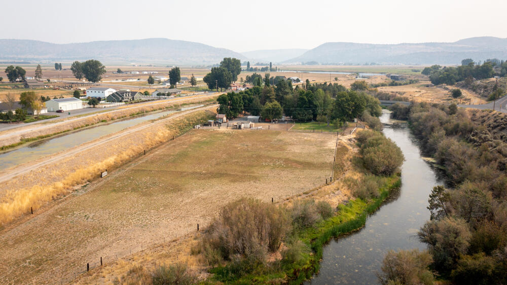 9332 Reeder Road Klamath Falls, OR 97603 - Photo 51 of 54 9332ReederRd-Bonnie-55