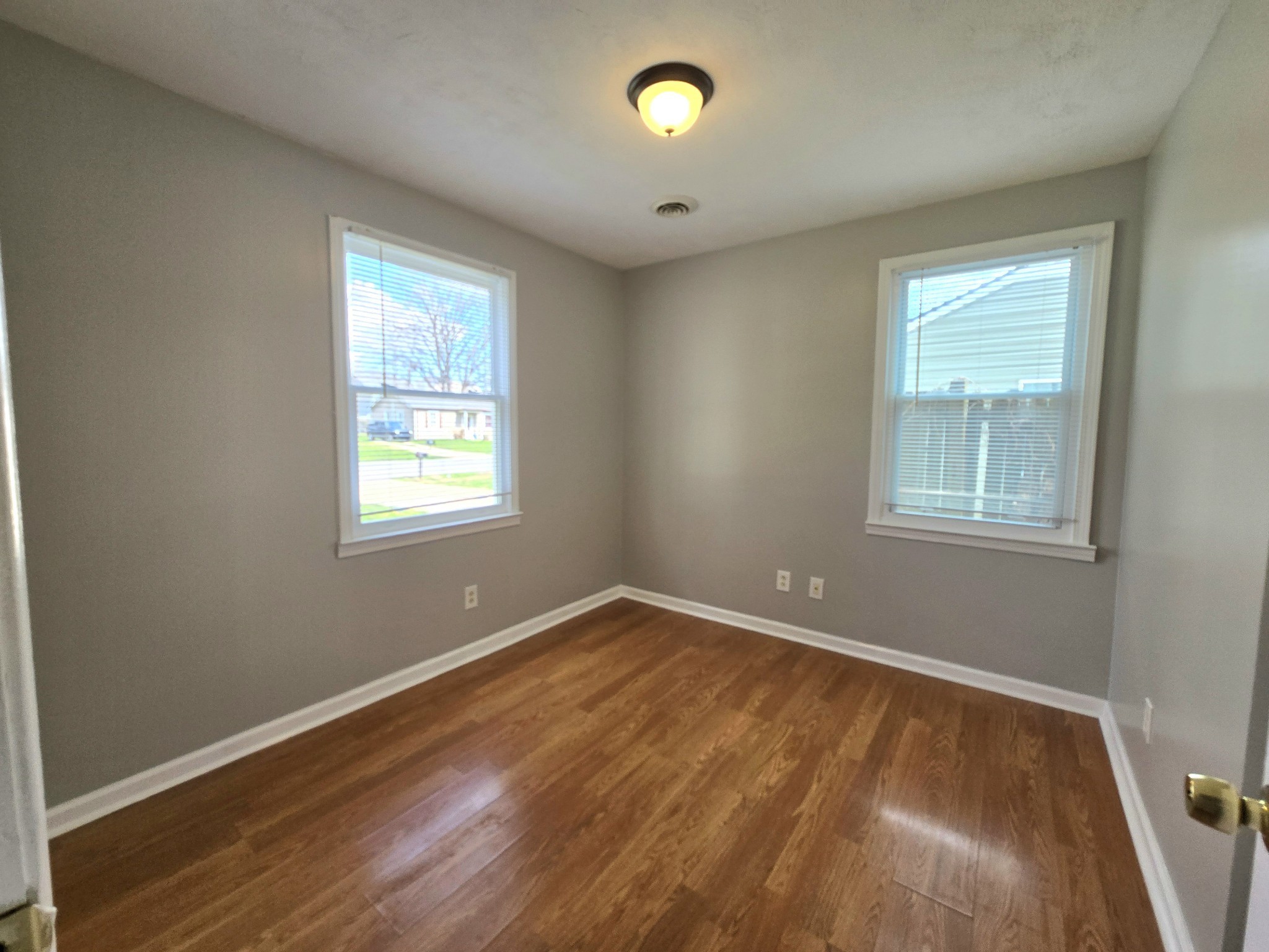 222 Burch Road Clarksville, TN 37042 - Photo 14 of 20