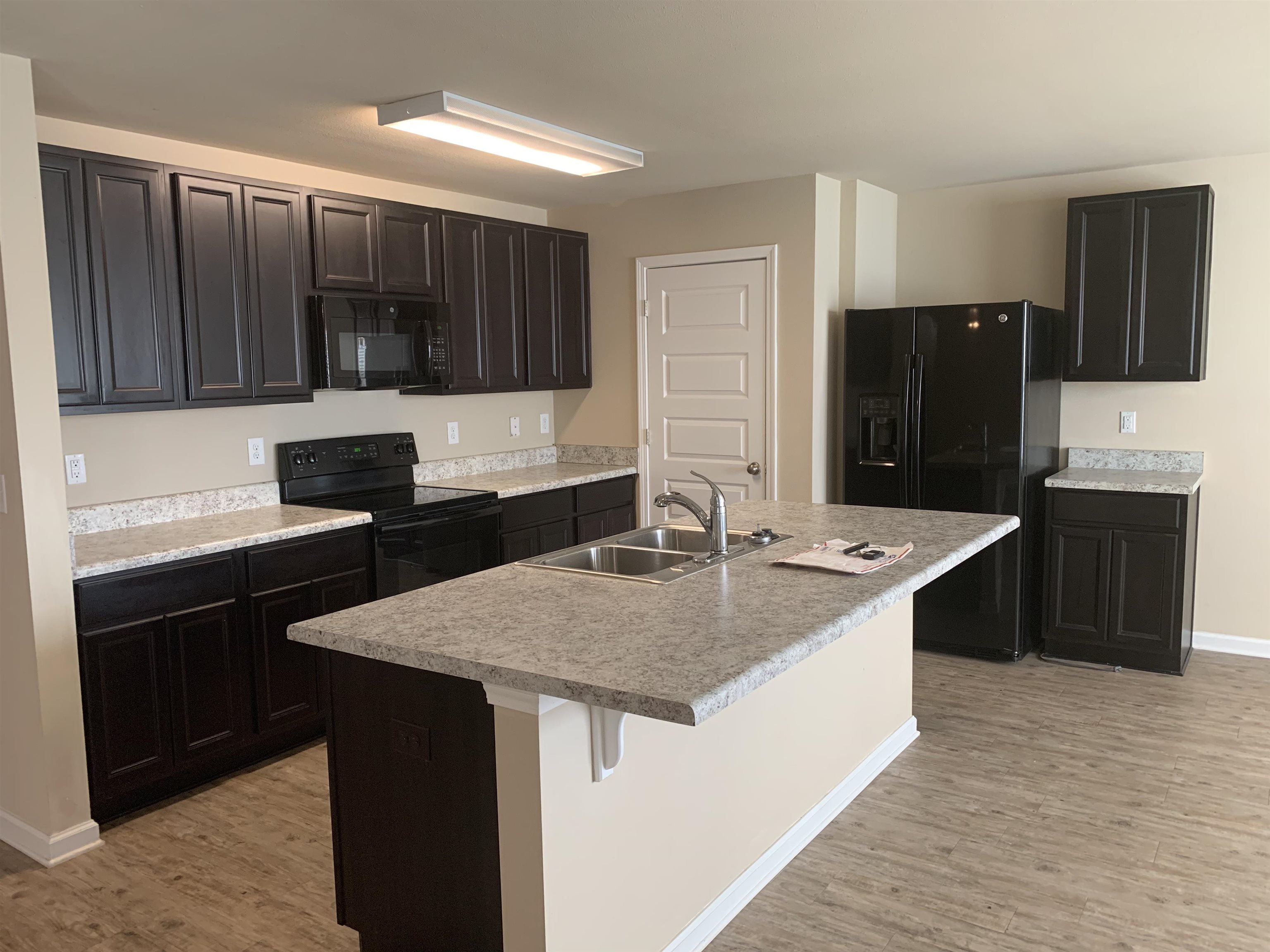 6939 Crimson Ridge Street Gulf Shores, AL 36542 - Photo 7 of 33
