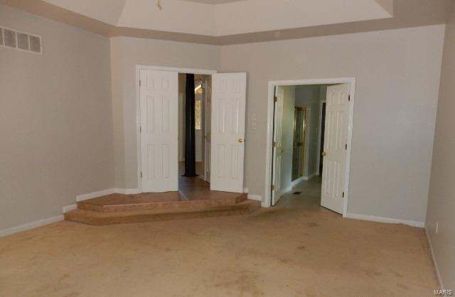416 Bluff Meadow Drive Ballwin, MO 63021 - Photo 4 of 16