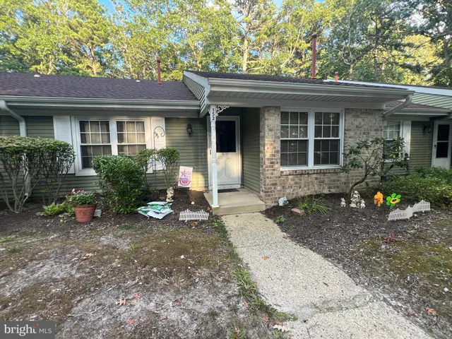 $195,000 | 152 Club Place, Galloway Township, NJ 08205