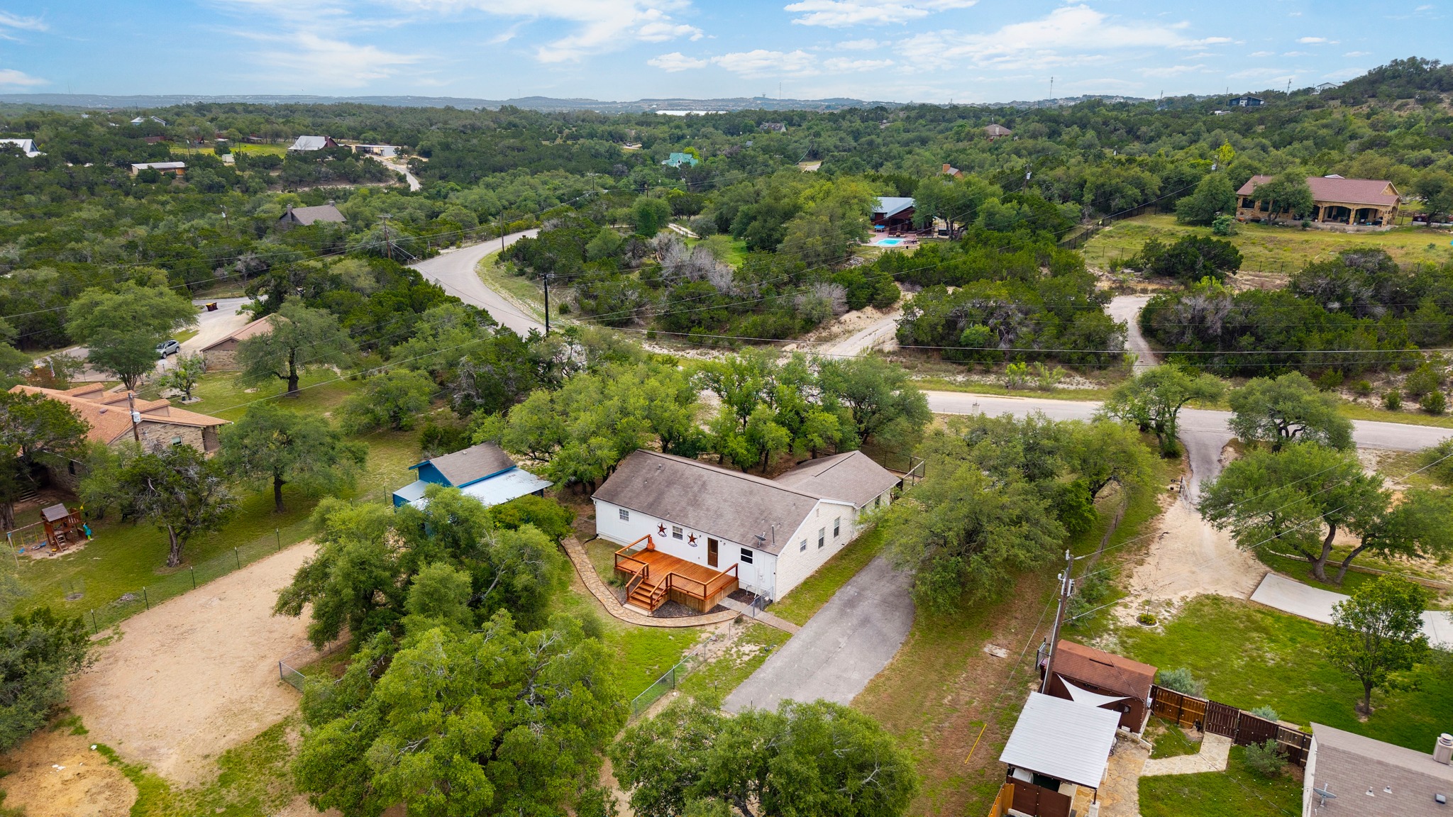 2110 Spring Valley Drive Dripping Springs, TX 78620 - Photo 7 of 40
