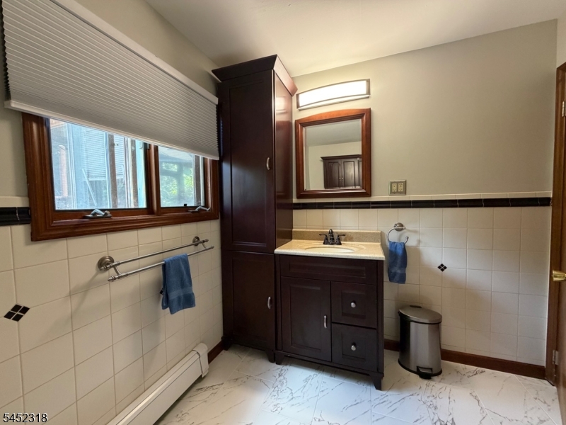 27 River Road Stanhope, NJ 07874 - Photo 10 of 21 Gallery Image 10