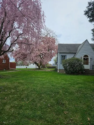 $130,000 | 735 Royal Drive, Jackson, MI 49202