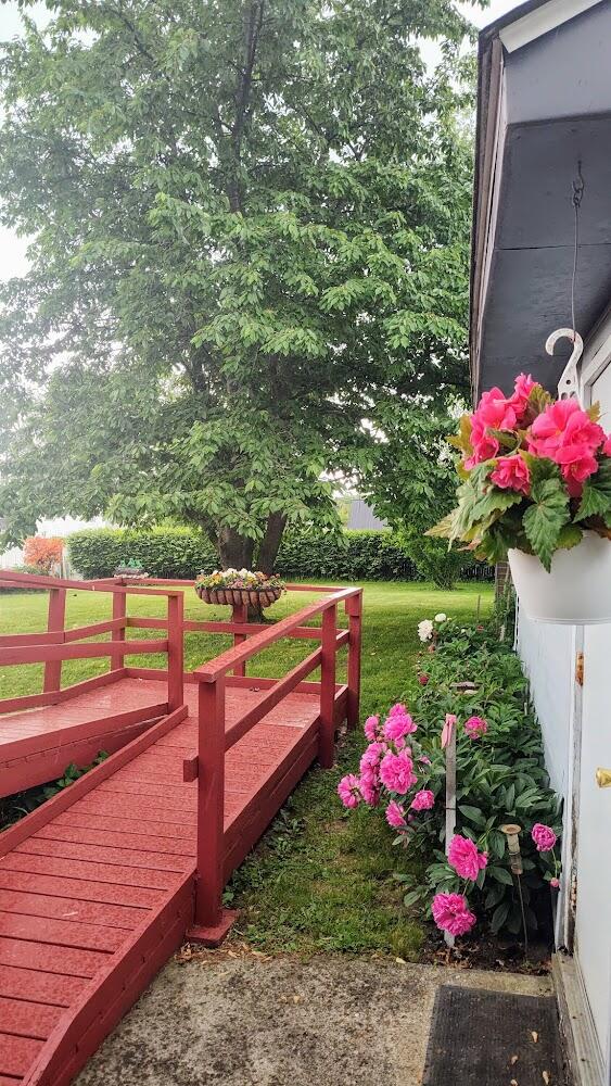 735 Royal Drive Jackson, MI 49202 - Photo 6 of 23 Messenger_creation_5C4C33B9-5375-45FE-AC