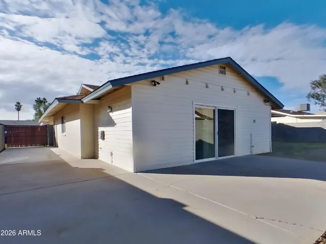 $2,509 | 2612 East Glade Avenue, Mesa, AZ 85204