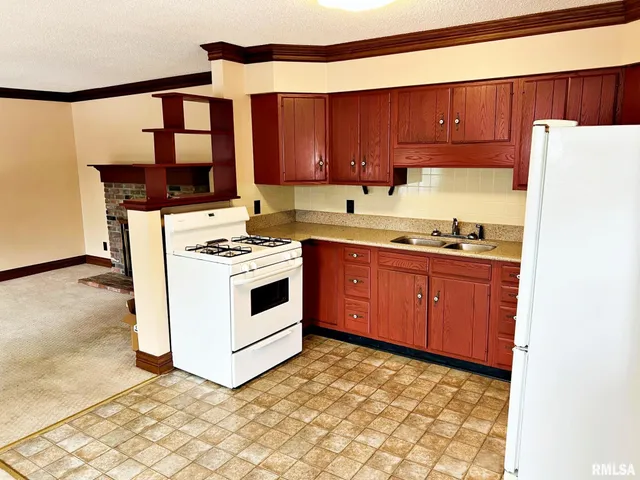 $174,900 | 500 Metropolis Street, Metropolis, IL 62960