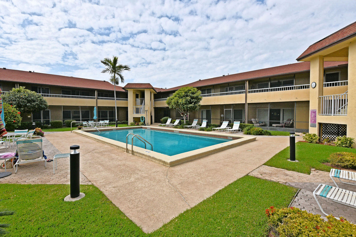 1100 Surf Road, Unit 202 Riviera Beach, FL 33404 - Photo 21 of 32 Pool