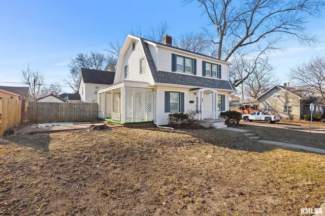 $1,600 | 400 East Virginia Avenue, Peoria, IL 61603