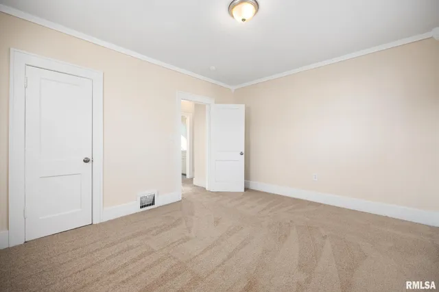 $1,600 | 400 East Virginia Avenue, Peoria, IL 61603