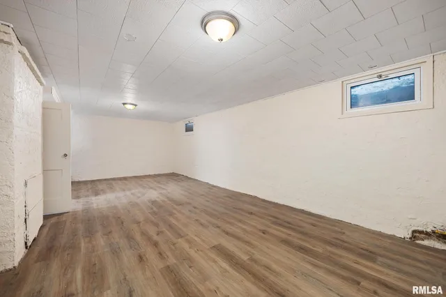 $1,600 | 400 East Virginia Avenue, Peoria, IL 61603