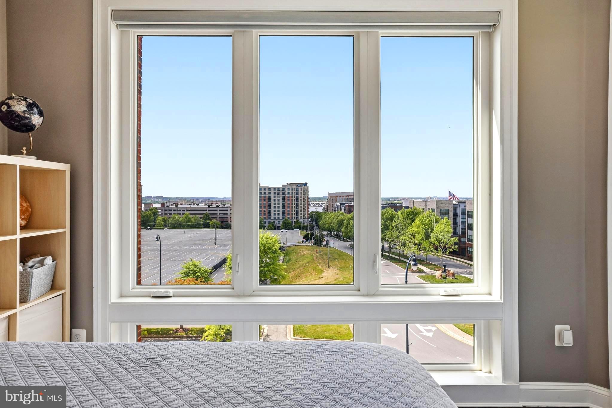 500 Riversail Lane, Unit 438 Oxon Hill, MD 20745 - Photo 3 of 60