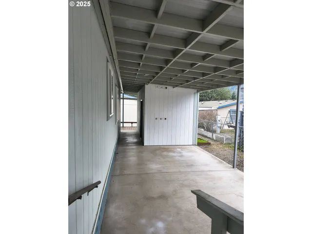$137,000 | 180 Twin Oaks Loop, Winston, OR 97496