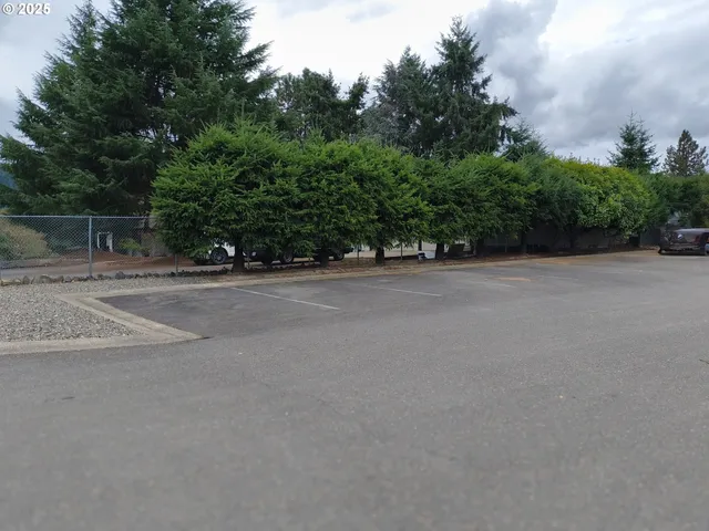 $137,000 | 180 Twin Oaks Loop, Winston, OR 97496