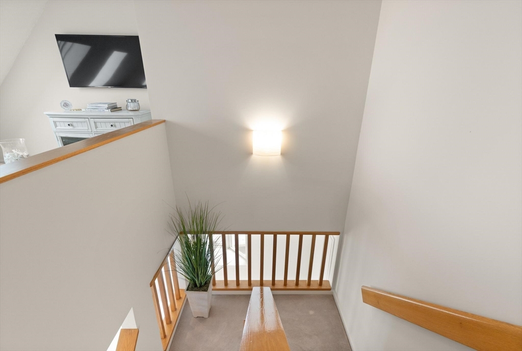 121 Water Street, Unit 46 Beverly, MA 01915 - Photo 7 of 42