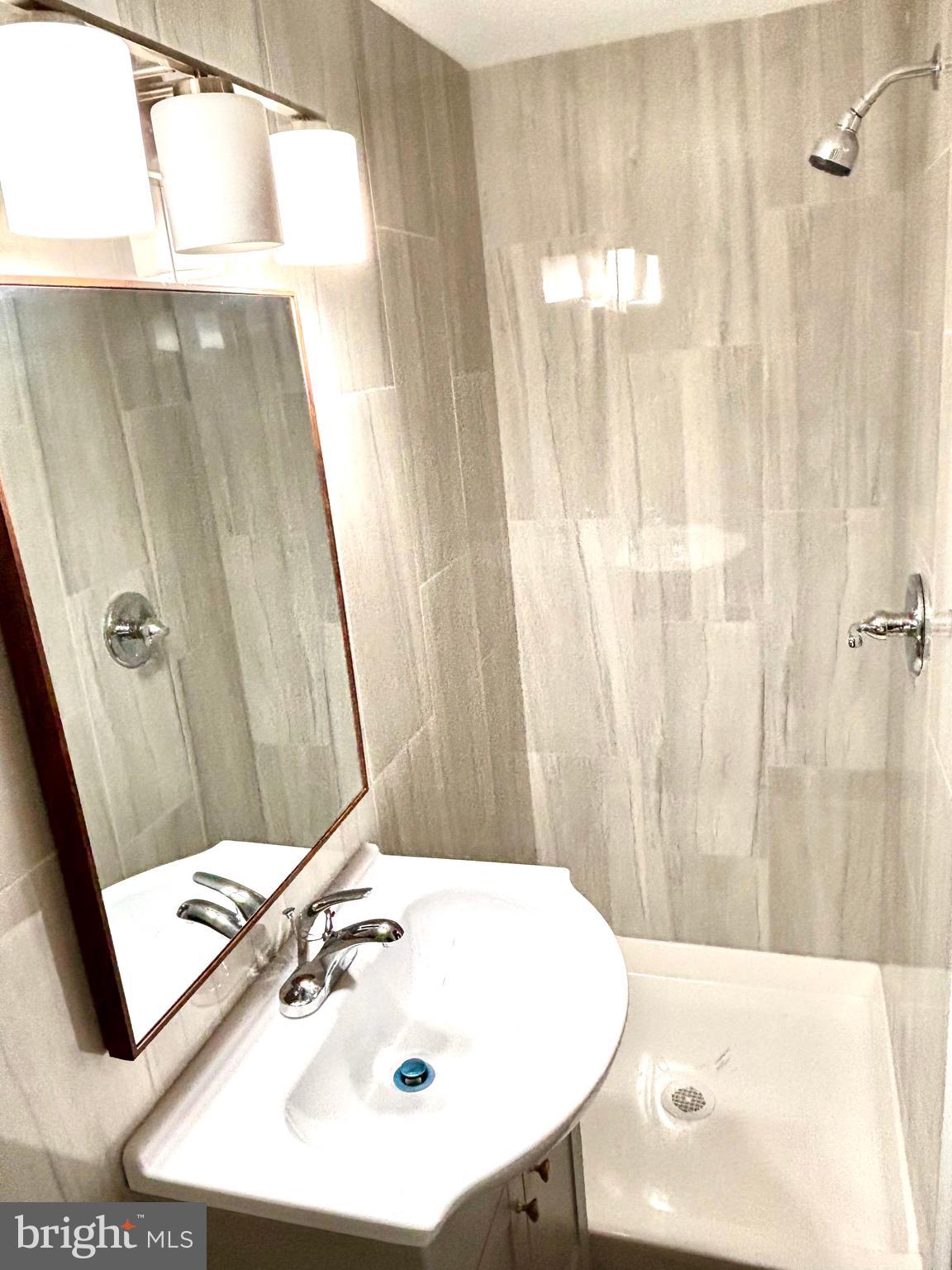 6000 Alma Street Philadelphia, PA 19149 - Photo 7 of 20 Bedroom one attached bathroom