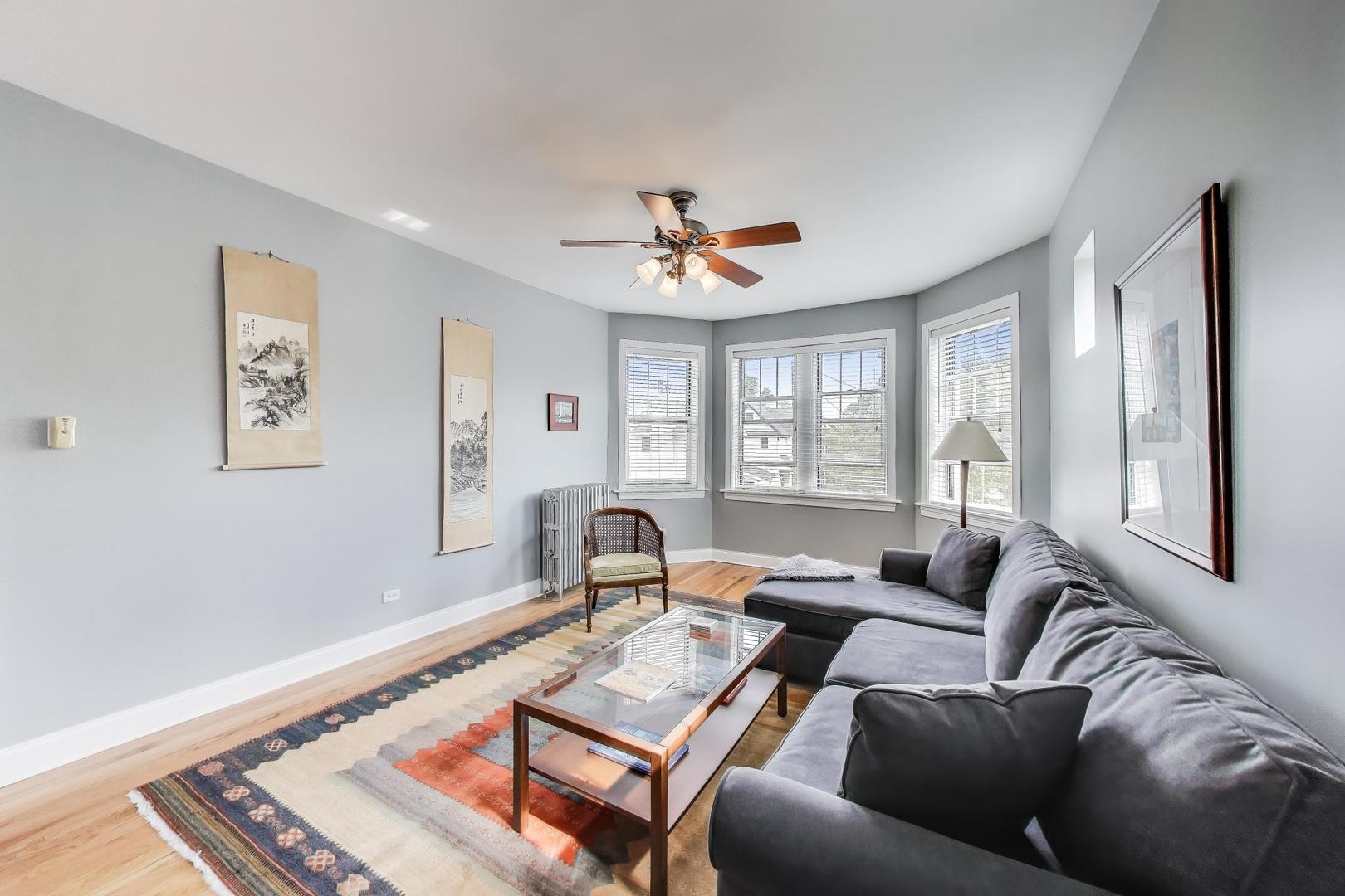 4201 West Addison Street, Unit 2B Chicago, IL 60641 - Photo 4 of 16