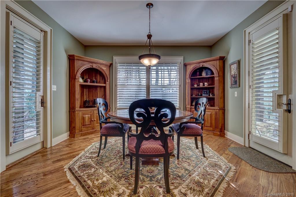 346 Running Fox Road, Unit 26 Sapphire, NC 28774 - Photo 13 of 26 Gallery Image 13
