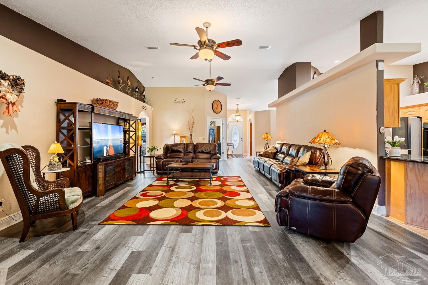 6669 Liberty Street Navarre, FL 32566 - Photo 14 of 68