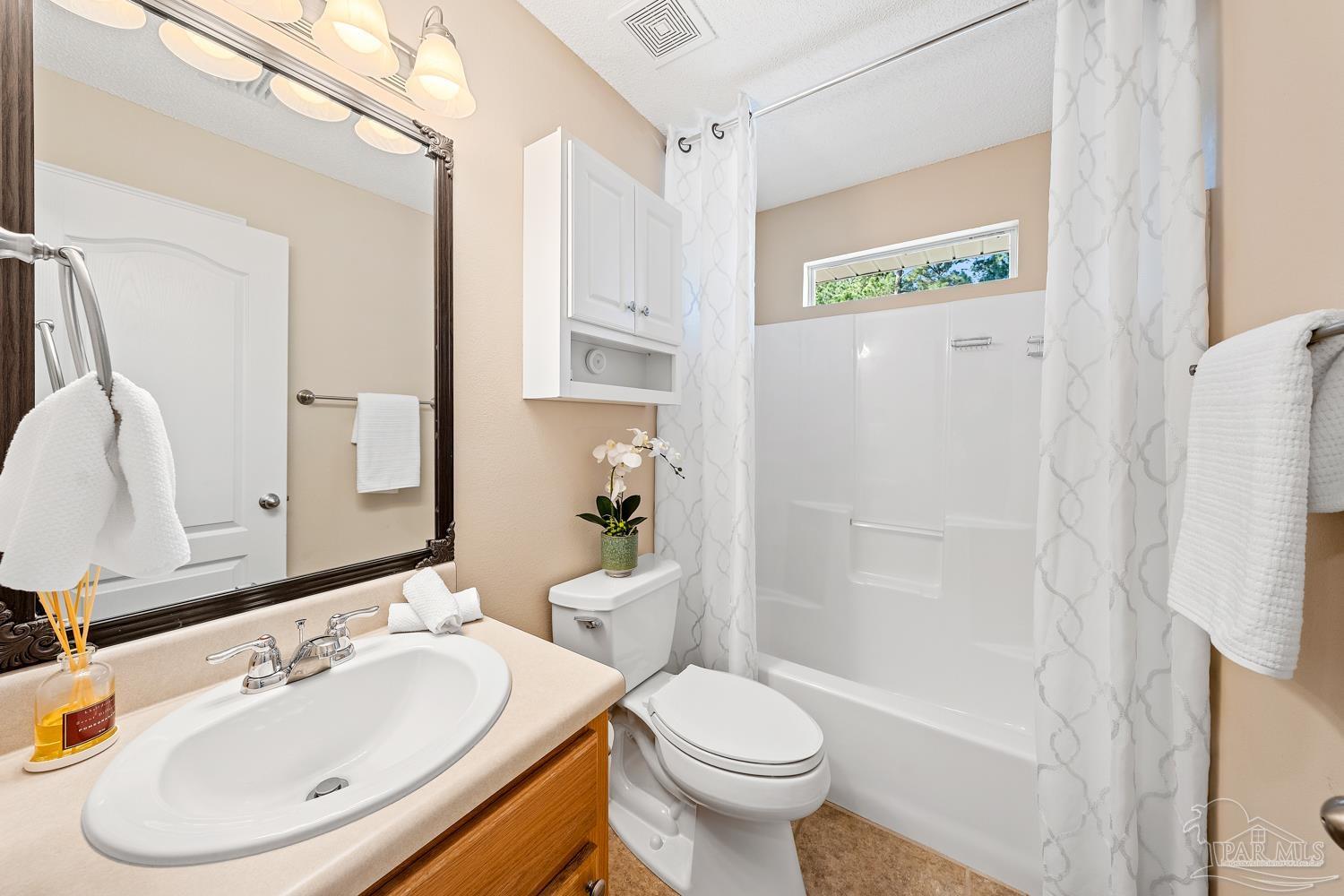 6669 Liberty Street Navarre, FL 32566 - Photo 34 of 68