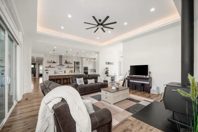 $1,800,000 | 2302 West Gibbs Road, Spokane, WA 99224