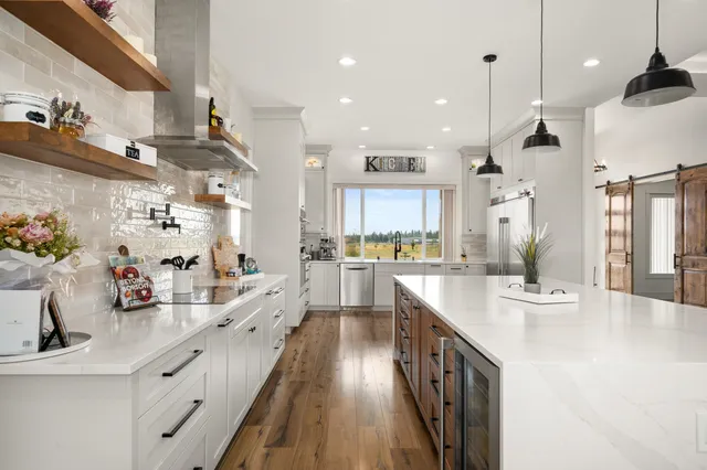 $1,800,000 | 2302 West Gibbs Road, Spokane, WA 99224