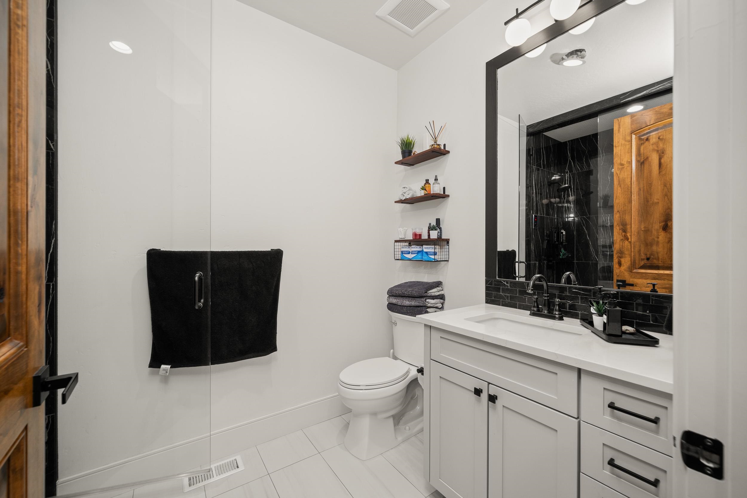 2302 West Gibbs Road Spokane, WA 99224 - Photo 32 of 50