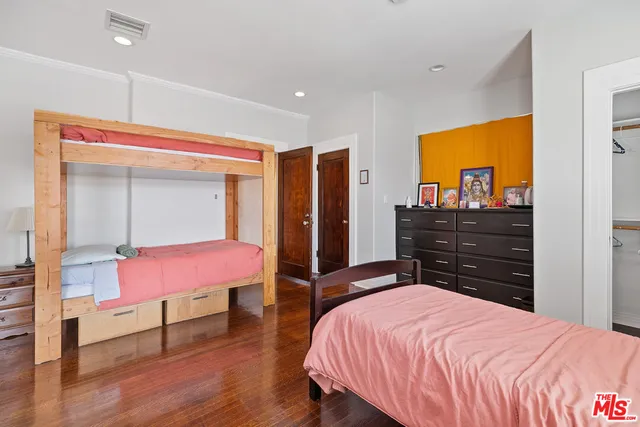 $2,300,000 | 3741 West 27th Street, Los Angeles, CA 90018