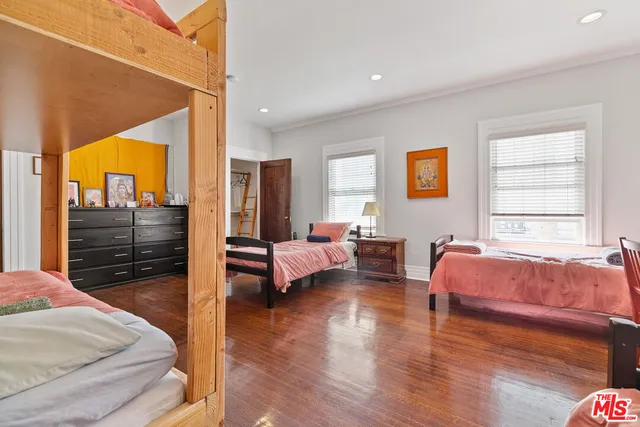 $2,300,000 | 3741 West 27th Street, Los Angeles, CA 90018