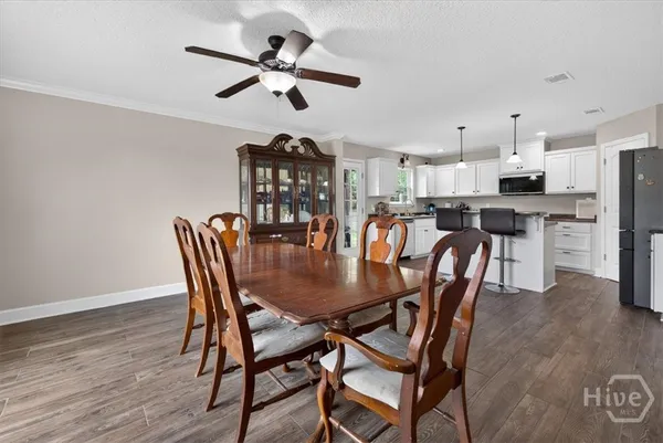 $305,000 | 1404 Fawn Court, Hinesville, GA 31313