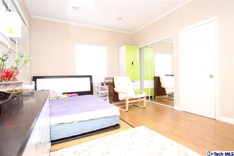 705 South Kenneth Road Burbank, CA 91501 - Photo 13 of 18 Additional Photo