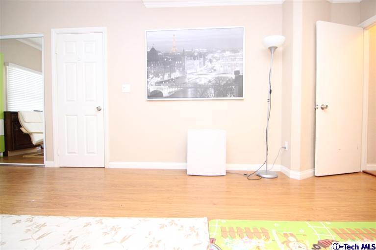 705 South Kenneth Road Burbank, CA 91501 - Photo 14 of 18 Additional Photo