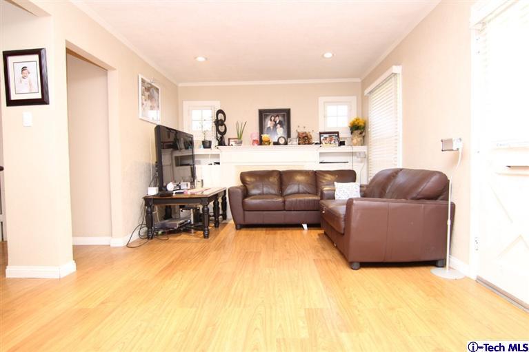 705 South Kenneth Road Burbank, CA 91501 - Photo 9 of 18 Additional Photo