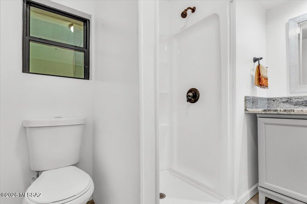 5972 West Rafter Cir Street Tucson, AZ 85713 - Photo 24 of 41 Hall Bathroom